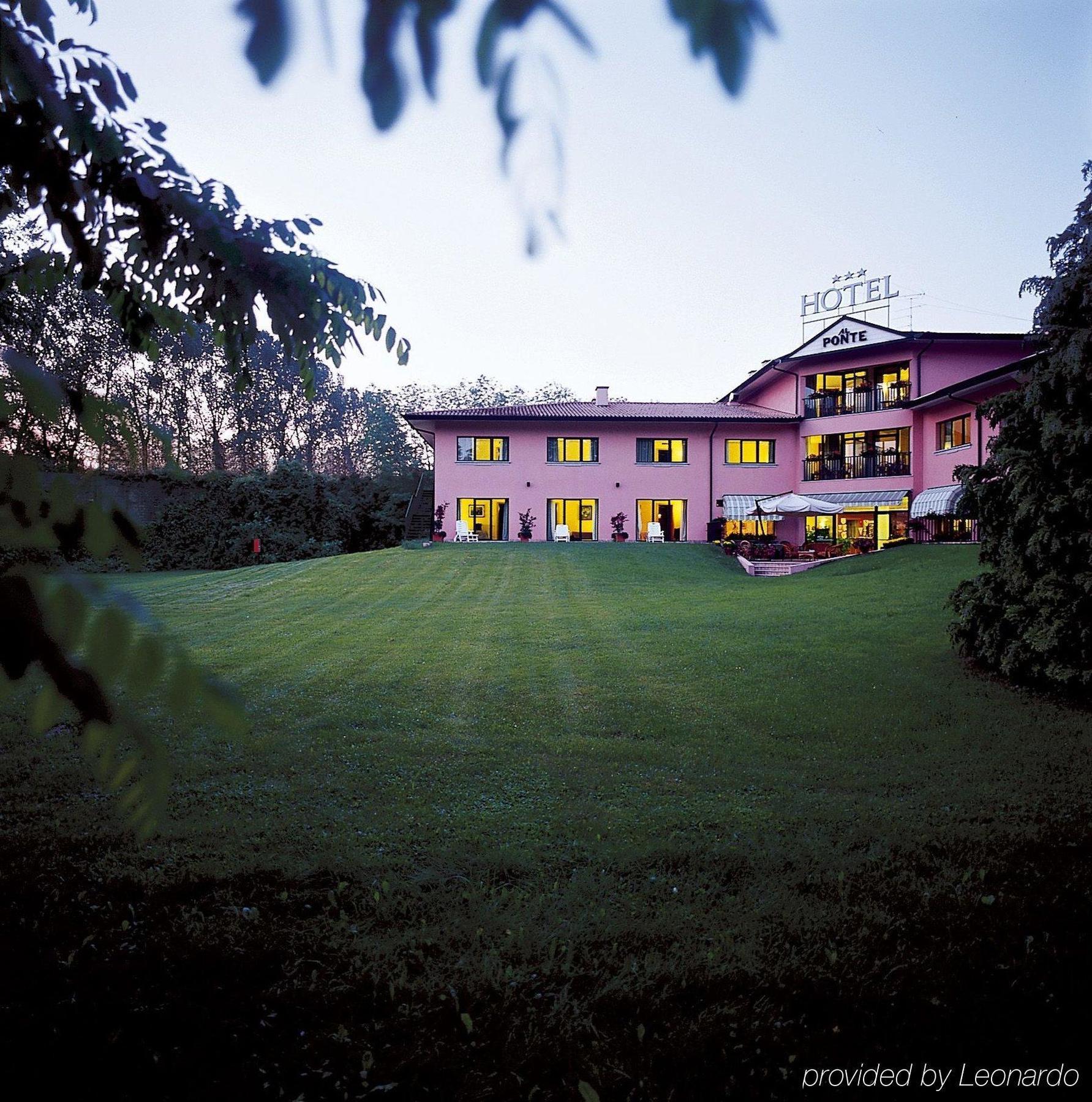 Hotel Al Ponte Gradisca dʼIsonzo Exterior foto